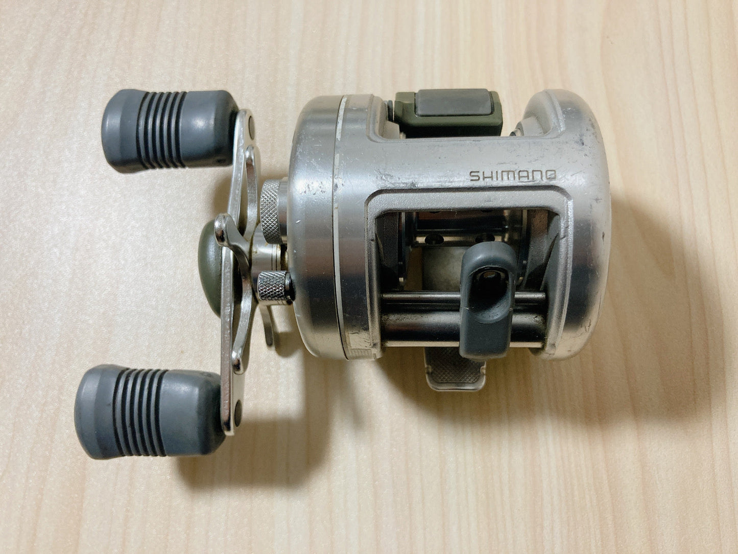 Shimano Baitcasting Reel 92 CALCUTTA 100 Gear Ratio 5.8:1 Right Handle #DH